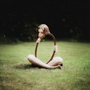 invisible fille Fille derrière un miroir
