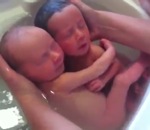 bain bebe Comme dans le ventre de maman