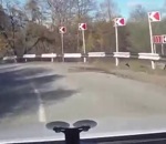 route eau voiture Sortie de route en Russie