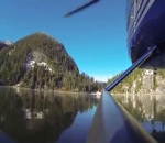 lac Un pilote d'hélicoptère se prend pour un hockeyeur
