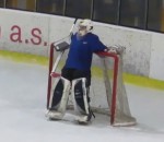gardien glace Gardien de hockey sur glace ivre