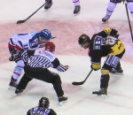 crosse glace Jolie passe de crosse au hockey