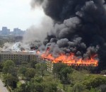 feu immeuble incendie Gros incendie à Houston (Texas)