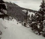 ski neige chute Un skieur chute d'une falaise