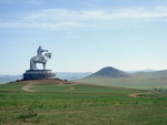 mongolie step Statue de Genghis Khan dans les steppes mongoles