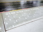 trottoir Spray hydrophobe + pochoirs