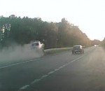 course poursuite route Un automobiliste ivre éjecte une voiture de police