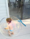 savon timing Enfant dans une bulle
