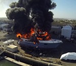 incendie bateau Un drone filme l'incendie d'un yatch