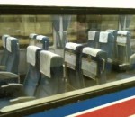 train Des sièges se retournent dans un train japonais