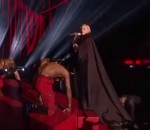escalier chute La chute de Madonna aux Brit Awards 2015