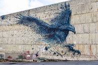 art mur Un aigle en street art