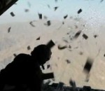afghanistan tract Des soldats larguent des tracts de propagande depuis un avion