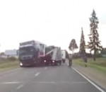 accident camion chance Deux cyclistes chanceux