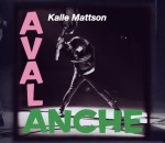 35 pochette 35 pochettes d’album dans le clip « Avalanche »