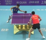 ping-pong table echange Magnifique point pendant un match de ping-pong