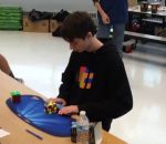 monde  Nouveau record du monde de Rubik's Cube en 4,90 secondes