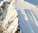 ski skieur neige Un skieur survit après une chute de 500 mètres