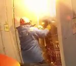 flamme incendie Une armoire prend feu dans une centrale électrique