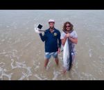 plage Pêche au thon avec un drone