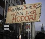 thrones hodor pancarte Hollande Dehors -> Hollde Dhor -> Hodor