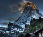 vue montagne Le Cervin depuis le village de Zermatt en Suisse