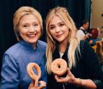 hillary donut Hillary Clinton a plus d'expérience