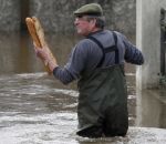baguette france inondation Priorité française