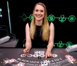 blackjack P.Ness trolle les croupiers au blackjack online