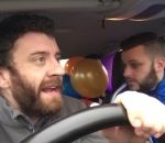 ballon Ballons d'hélium dans une voiture (Vine)