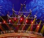 acrobate Chute de funambules au festival du cirque de Monte-Carlo