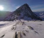 suisse vol hubschhorn Vol d'un drone dans les Alpes suisses