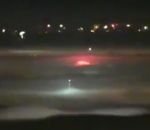 feu artifice Feux d'artifice dans le brouillard depuis l'Olympiaturm