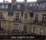 adultere femme Un amant nu sur les toits de Paris