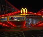 volante ovni McDonald's dans la ville de Roswell