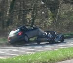 voiture accident Morgan 4/4 vs Peugeot 206