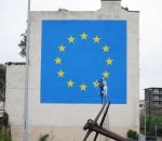 drapeau etoile Banksy vs Brexit