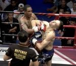 coup poing combat Double KO en Muay-thaï