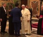 femme homme mariage Demande en mariage devant le Pape