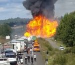 gaz camion Explosion d'un camion transportant des bouteilles de gaz sur la RN10 (Charente-Maritime)