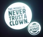 clown film Pub Burger King pendant une projection du film Ça