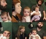 chanter Une famille chante « Don't Worry, Be Happy » avec sa petite fille de 4 mois