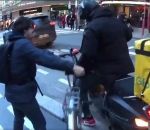 scooter cycliste Cyclistes vs Scootériste sur une piste cyclable (Paris)