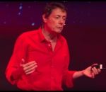 tedx Antoine de Maximy parle de liberté, chemins de traverse et combativité (TEDx)