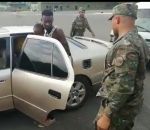 frontiere militaire 18 personnes dans une voiture (République dominicaine)