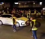 voiture enerve Un automobiliste tente d'écraser des gilets jaunes (Montpellier)