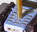 appel telephone Nokia 3310 vs Perceuse