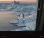 glace Atterrissage à l'aéroport de Maniitsoq (Groenland)