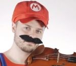 mario super Les 4 niveaux d'un violonistes jouant Super Mario