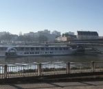 pont bateau Le Loire Princesse essaie de passer sous le Pont Général Audibert (Nantes)